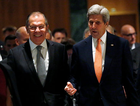 Ngoại trưởng Mỹ và Nga tại cuộc họp báo ở Geneva.