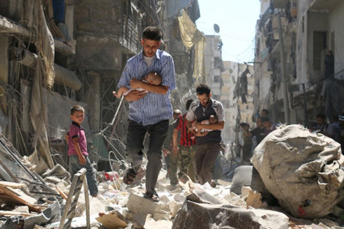 Người dân vẫn là đối tượng chịu tổn thất nặng nề nhất do các cuộc xung đột tại Trung Đông. Ảnh: AFP